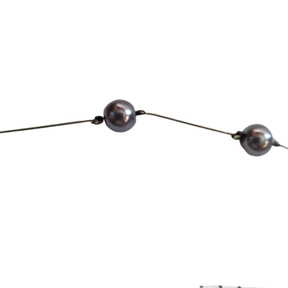 Pearl Necklace - Picture 2 of 5